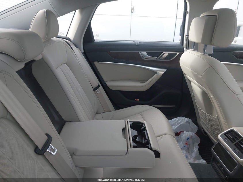 2019 Audi A6 VIN WAUM2AF21KN083905 IAAI salvage auction — LEFT FRONT, Salvage Title, sold $12,025 on 2026-07-14 (photo 8)