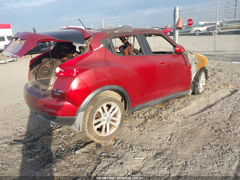 2012 Nissan Juke VIN JN8AF5MV4CT125015 IAAI salvage auction — ENGINE BURN, Salvage Title, sold $75 on 2026-07-08 (photo 4)