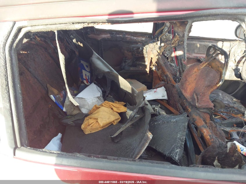 2012 Nissan Juke VIN JN8AF5MV4CT125015 IAAI salvage auction — ENGINE BURN, Salvage Title, sold $75 on 2026-07-08 (photo 8)