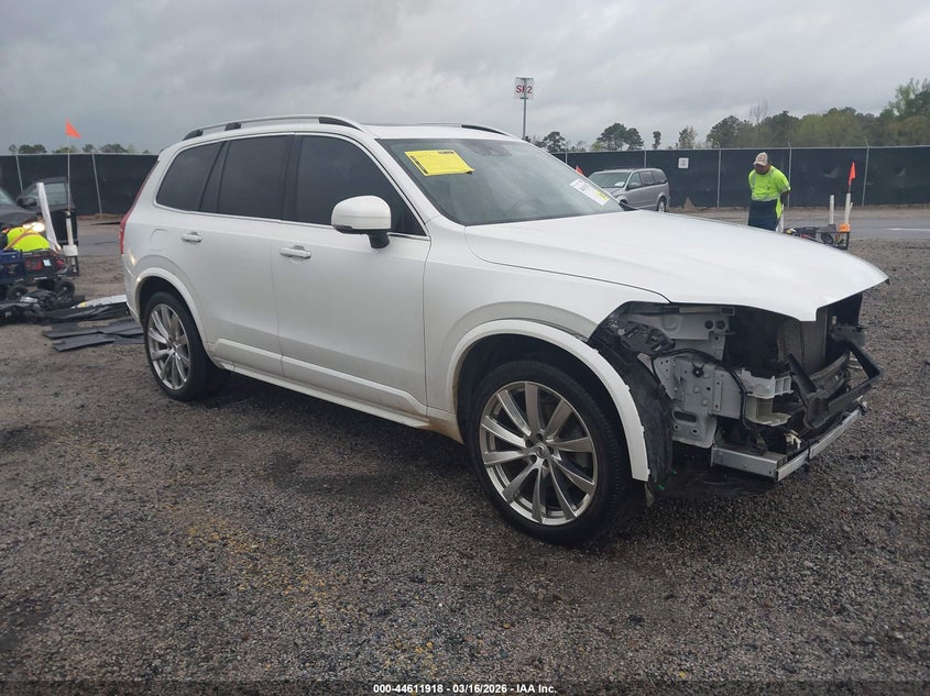 2017 Volvo Xc90 VIN YV4A22PK3H1137521 IAAI salvage auction — FRONT END, Clear (South Carolina), sold $7,000 on 2026-07-08 (photo 1)