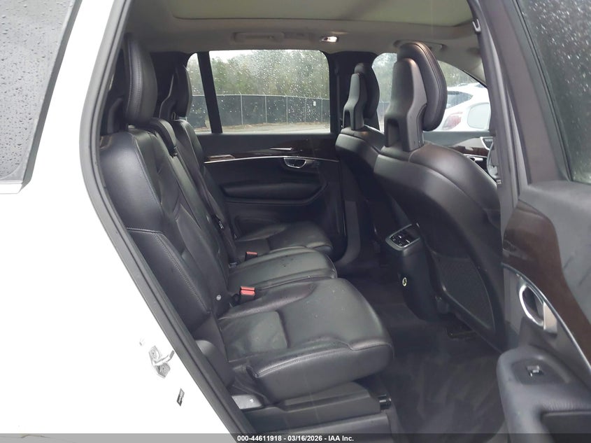 2017 Volvo Xc90 VIN YV4A22PK3H1137521 IAAI salvage auction — FRONT END, Clear (South Carolina), sold $7,000 on 2026-07-08 (photo 8)