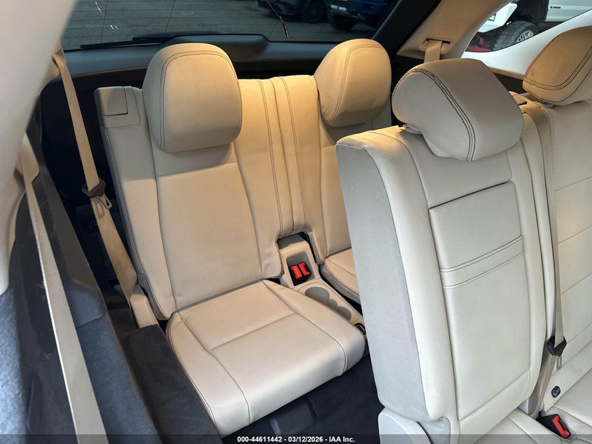 2020 Mercedes-benz Gle VIN 4JGFB4KE0LA023115 IAAI salvage auction — NORMAL WEAR, Clear (New York), sold $24,625 on 2026-08-15 (photo 6)