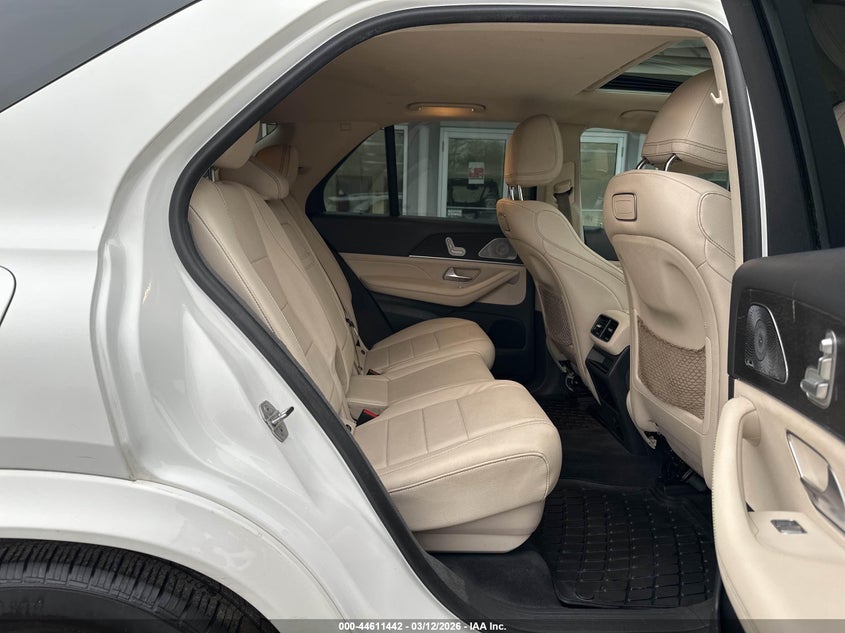 2020 Mercedes-benz Gle VIN 4JGFB4KE0LA023115 IAAI salvage auction — NORMAL WEAR, Clear (New York), sold $24,625 on 2026-08-15 (photo 8)