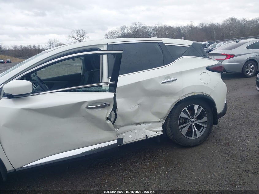 2023 Nissan Murano VIN 5N1AZ2AS5PC106700 IAAI salvage auction — LEFT SIDE, Salvage Title, sold $7,500 on 2026-07-13 (photo 6)