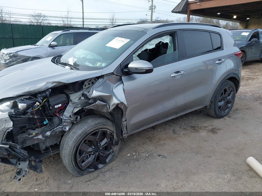 2022 Kia Sportage VIN KNDP6CACXN7988636 IAAI salvage auction — LEFT FRONT, Salvage (Pennsylvania), sold $3,300 on 2026-07-21 (photo 2)