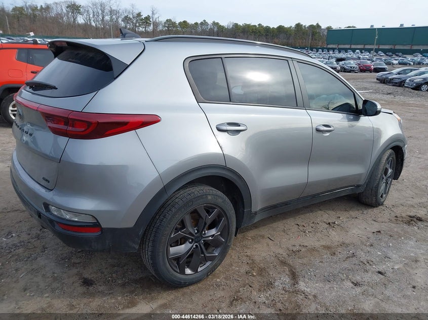 2022 Kia Sportage VIN KNDP6CACXN7988636 IAAI salvage auction — LEFT FRONT, Salvage (Pennsylvania), sold $3,300 on 2026-07-21 (photo 4)