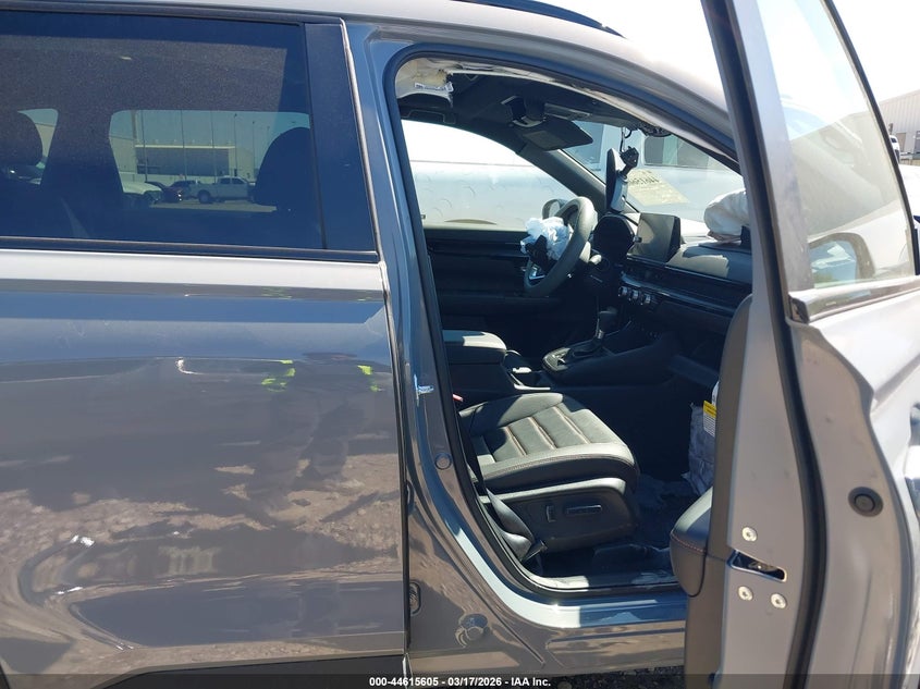 2026 Honda Cr-v VIN 7FARS6H96TE081894 IAAI salvage auction — RIGHT SIDE, Salvage Title, sold $14,825 on 2026-07-16 (photo 5)