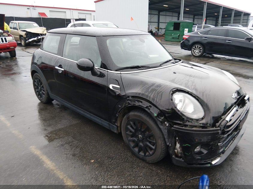 2018 Mini Hard top VIN WMWXP5C57J2G63411 IAAI salvage auction — FRONT END, Salvage Title, sold $1,450 on 2026-07-22 (photo 1)