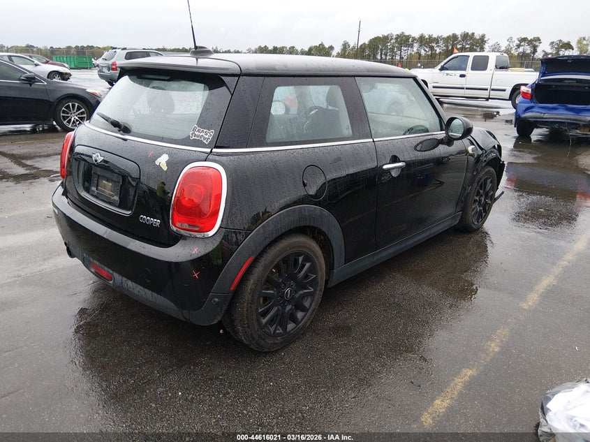 2018 Mini Hard top VIN WMWXP5C57J2G63411 IAAI salvage auction — FRONT END, Salvage Title, sold $1,450 on 2026-07-22 (photo 4)