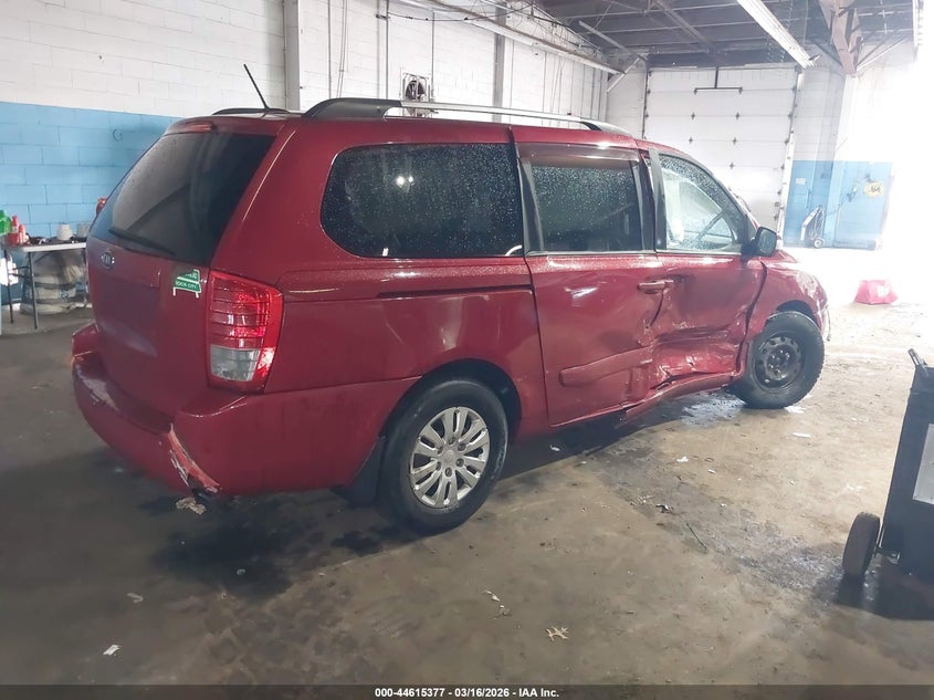 2011 Kia SEDONA VIN KNDMG4C72B6368595 IAAI salvage auction — RIGHT SIDE, Salvage (New Jersey), sold $675 on 2026-07-20 (photo 4)