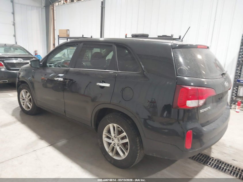 2015 Kia Sorento VIN 5XYKT3A65FG654337 IAAI salvage auction — LEFT FRONT, Prior Salvage (Minnesota), sold $1,300 on 2026-07-20 (photo 3)