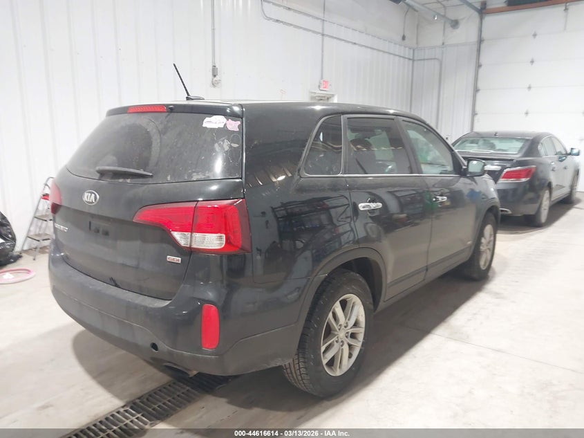 2015 Kia Sorento VIN 5XYKT3A65FG654337 IAAI salvage auction — LEFT FRONT, Prior Salvage (Minnesota), sold $1,300 on 2026-07-20 (photo 4)