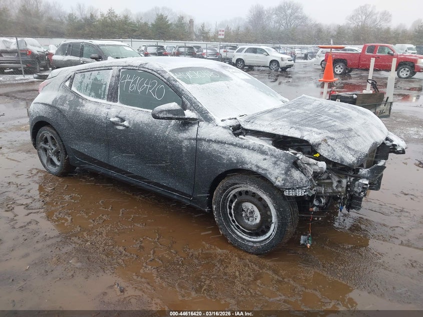 2019 Hyundai Veloster VIN KMHTG6AF4KU017941 IAAI salvage auction — FRONT END, Salvage Title, sold $550 on 2026-07-28 (photo 1)