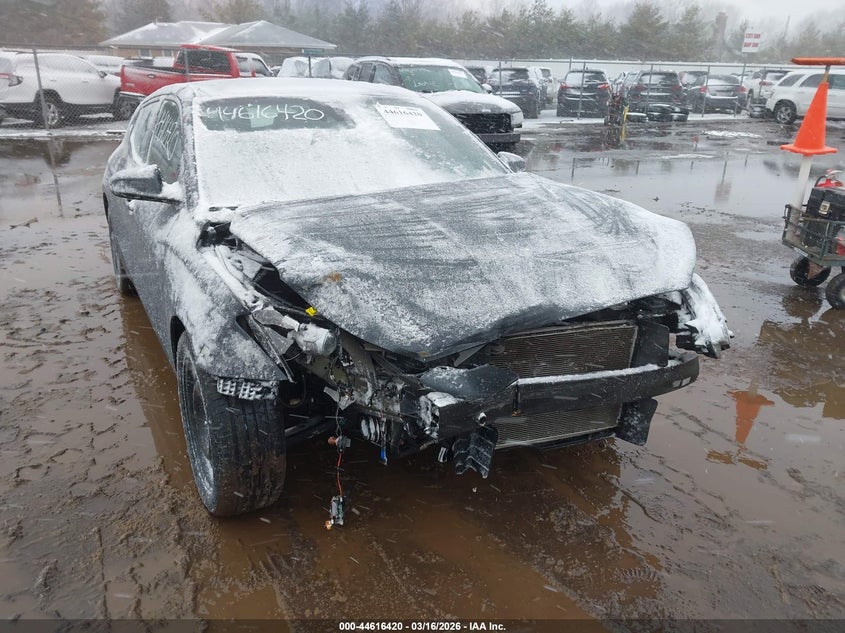 2019 Hyundai Veloster VIN KMHTG6AF4KU017941 IAAI salvage auction — FRONT END, Salvage Title, sold $550 on 2026-07-28 (photo 6)