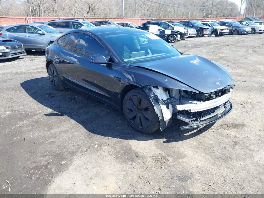 2025 Tesla Model 3 VIN 5YJ3E1EA1SF953388 IAAI salvage auction — FRONT & REAR, Salvage (Idaho), sold $9,200 on 2026-07-08 (photo 1)