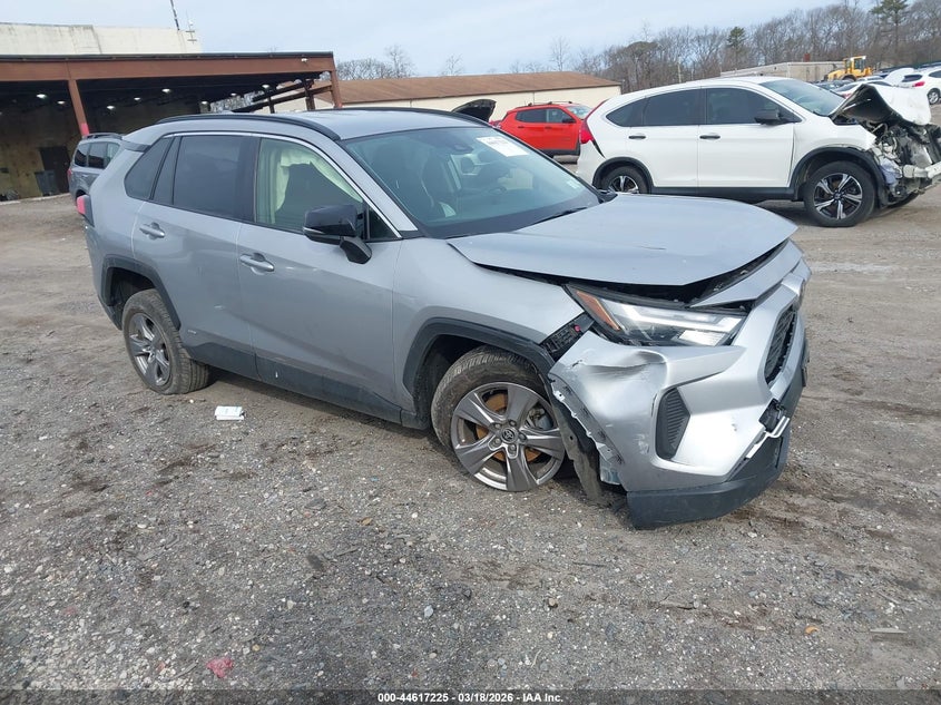 2025 Toyota Rav 4 VIN JTMMWRFV2SD354539 IAAI salvage auction — FRONT END, Salvage Title, sold $8,825 on 2026-07-28 (photo 1)