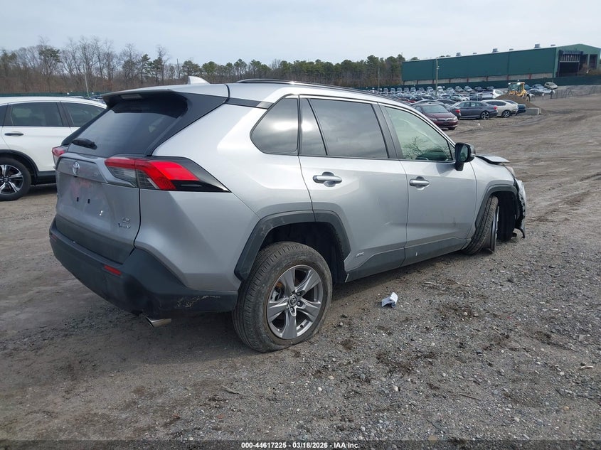 2025 Toyota Rav 4 VIN JTMMWRFV2SD354539 IAAI salvage auction — FRONT END, Salvage Title, sold $8,825 on 2026-07-28 (photo 4)