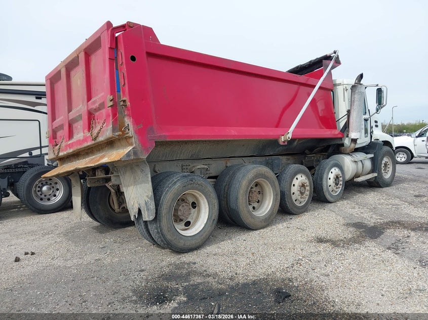 2006 Mack 600 rd600 VIN 1M1AK01Y26N002833 IAAI salvage auction — UNKNOWN, Salvage (Alabama), sold $7,550 on 2026-07-22 (photo 4)