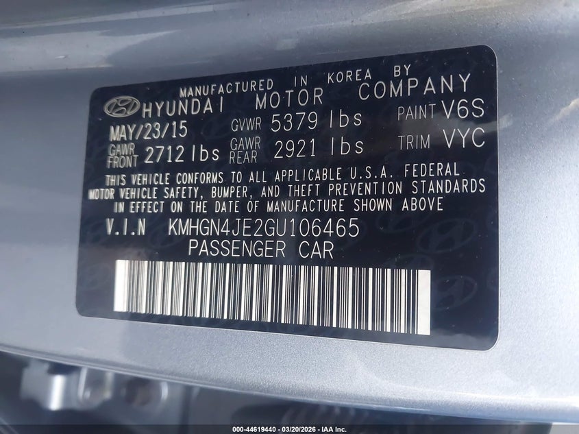 2016 Hyundai Genesis VIN KMHGN4JE2GU106465 IAAI salvage auction — FRONT & REAR, Salvage Title, sold $3,500 on 2026-07-13 (photo 9)