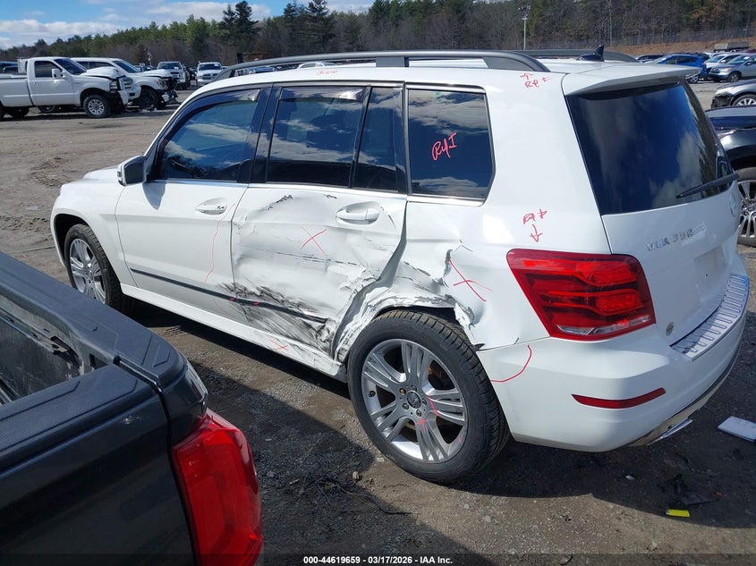 2015 Mercedes-benz Glk-klasse VIN WDCGG8JB3FG402615 IAAI salvage auction — LEFT SIDE, Salvage (Massachusetts), sold $4,350 on 2026-07-17 (photo 3)