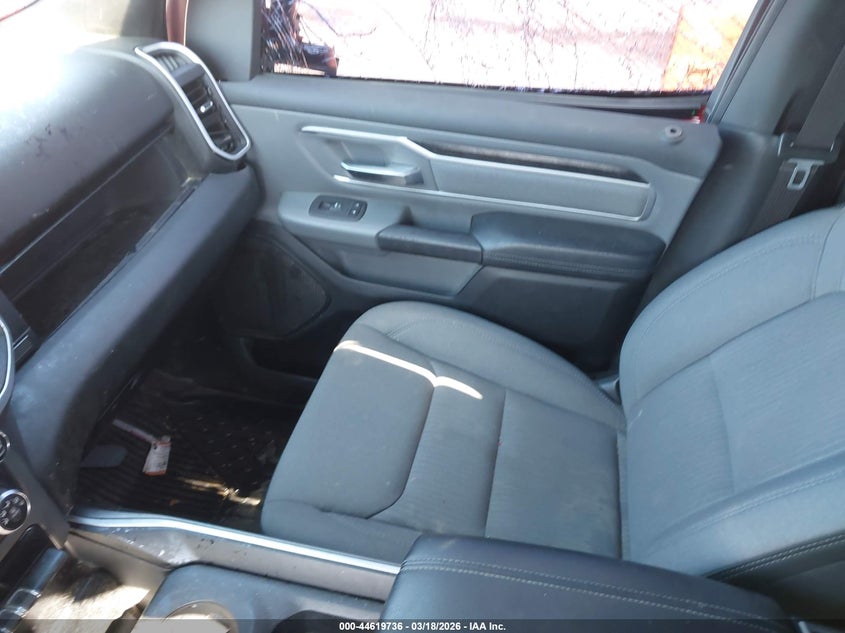 2021 Ram 1500 VIN 1C6SRFBT1MN527800 IAAI salvage auction — SIDE, Salvage Title, sold $4,900 on 2026-07-17 (photo 5)