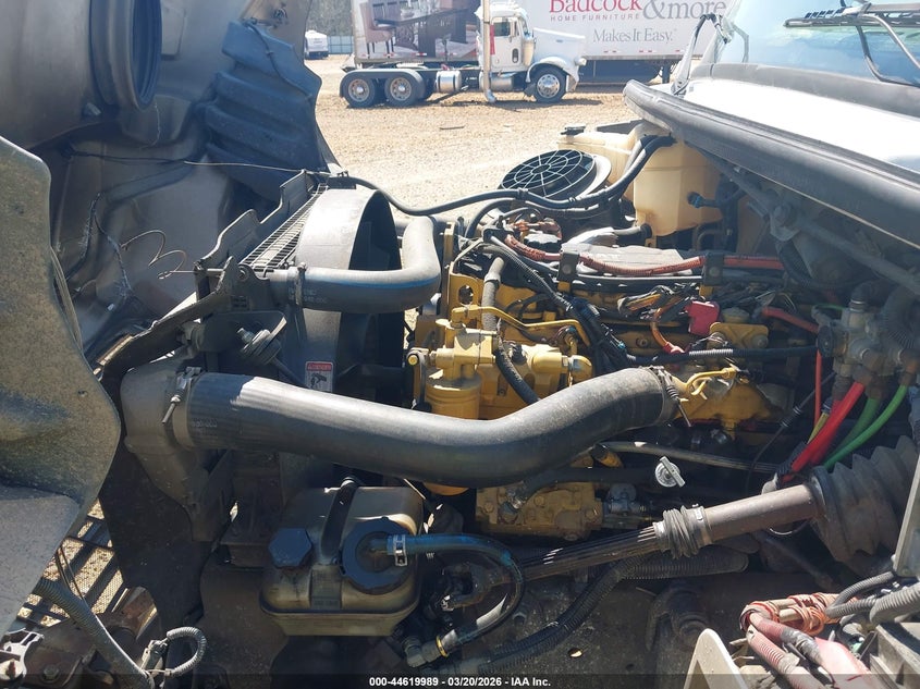 2005 Freightliner M2 106 VIN 1FVACWDC35HV02257 IAAI salvage auction — FRONT & REAR, Salvage (Georgia), sold $1,325 on 2026-07-22 (photo 9)