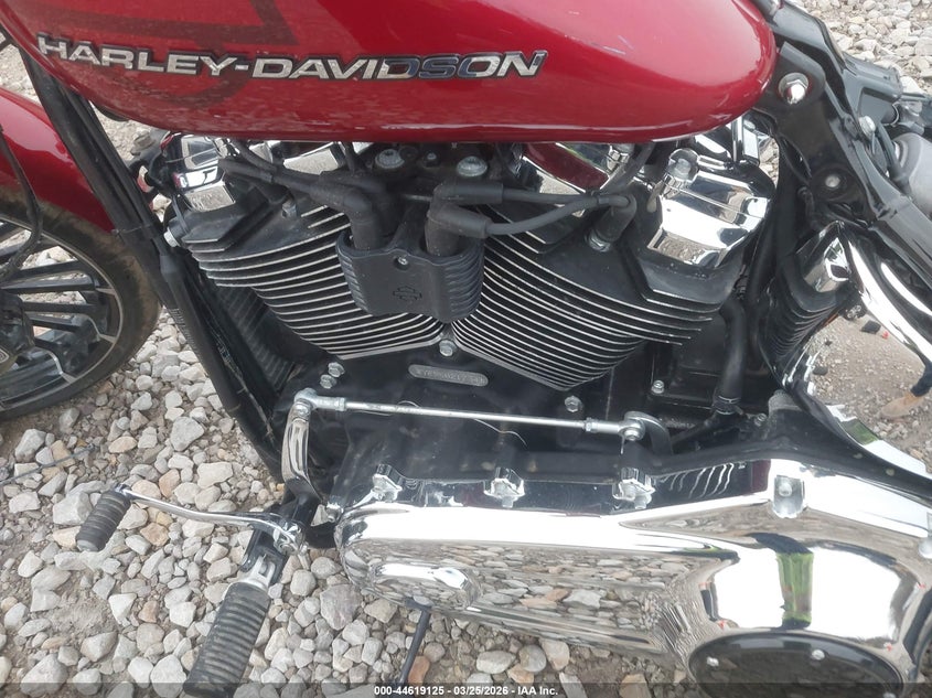 2025 Harley-davidson Breakout VIN 1HD1YE910SB021734 IAAI salvage auction — THEFT, Salvage (Kentucky), sold $10,300 on 2026-07-08 (photo 9)
