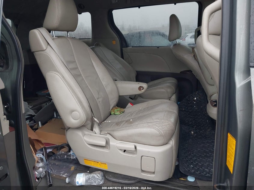 2012 Toyota Sienna VIN 5TDDK3DC6CS048315 IAAI salvage auction — NORMAL WEAR, Salvage (Texas), sold $1,900 on 2026-07-14 (photo 8)
