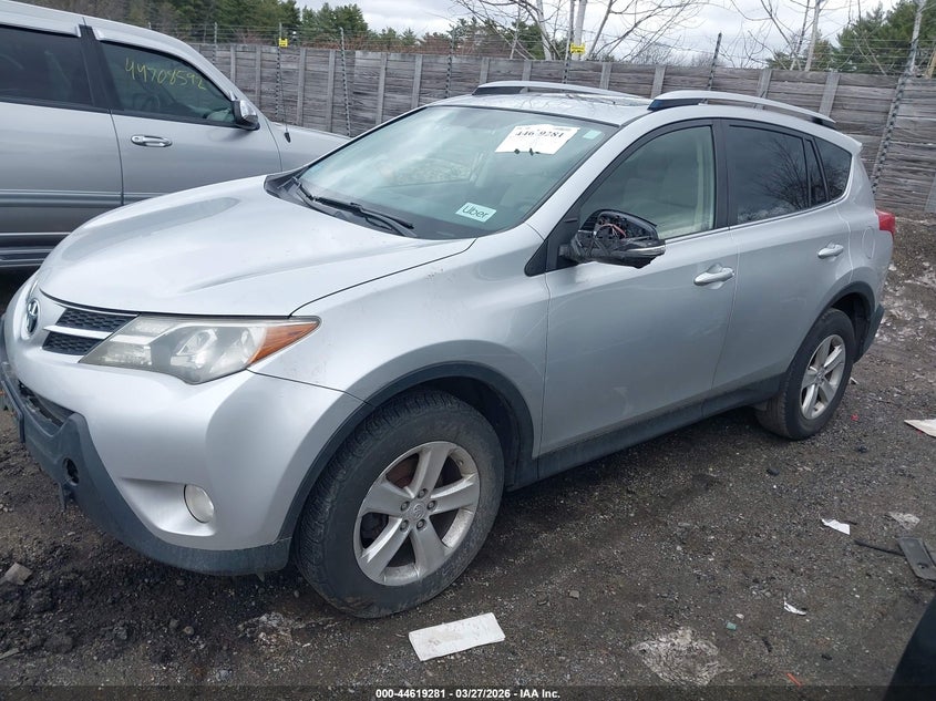 2014 Toyota Rav 4 VIN JTMRFREV9ED069686 IAAI salvage auction — REAR END, Wait Title, sold $5,600 on 2026-07-10 (photo 2)