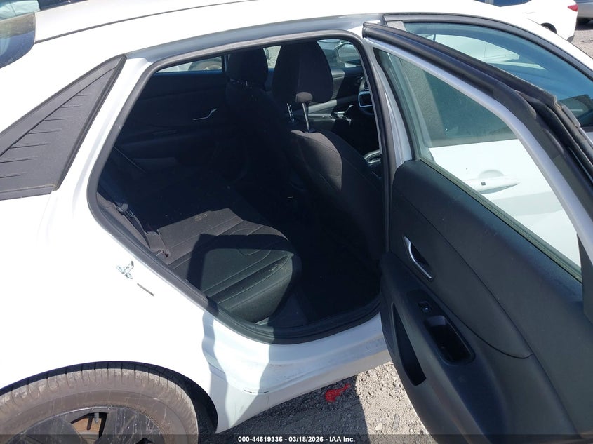 2023 Hyundai Elantra VIN 5NPLM4AG4PH087127 IAAI salvage auction — FRONT END, Salvage (South Carolina), sold $3,700 on 2026-08-02 (photo 8)