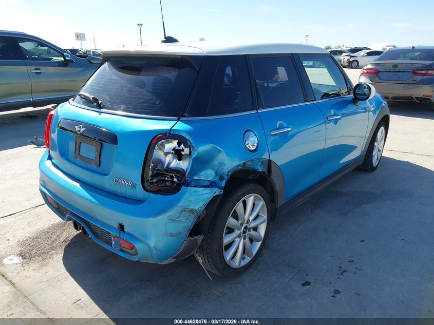 2016 Mini Hard top VIN WMWXU3C5XG2D28780 IAAI salvage auction — REAR END, Salvage Title, sold $2,175 on 2026-08-31 (photo 4)