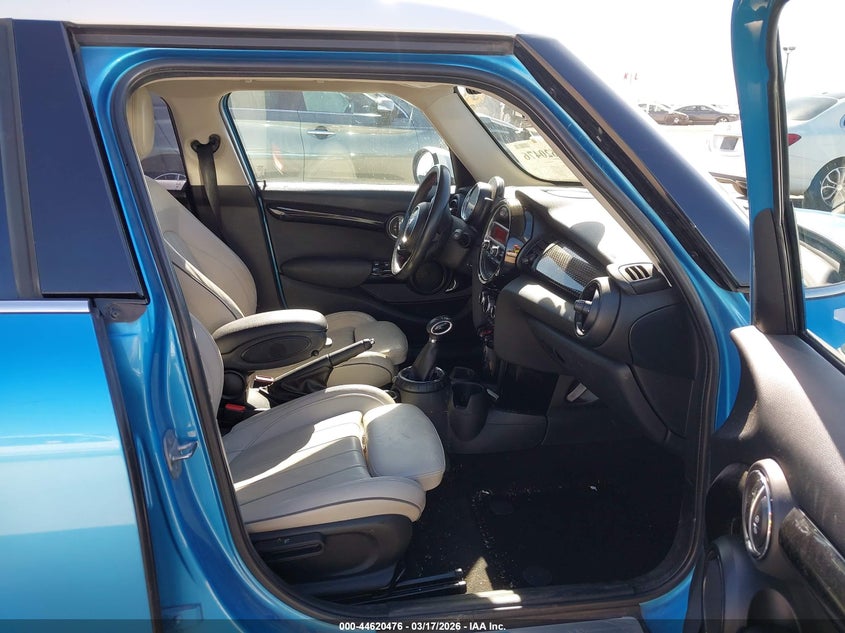 2016 Mini Hard top VIN WMWXU3C5XG2D28780 IAAI salvage auction — REAR END, Salvage Title, sold $2,175 on 2026-08-31 (photo 5)
