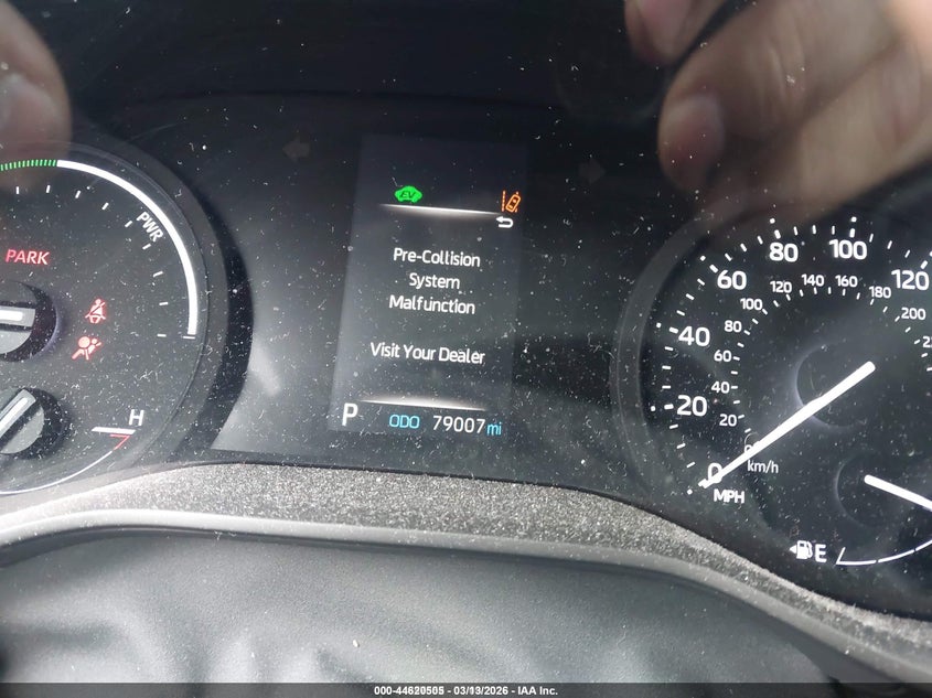 2021 Toyota Sienna VIN 5TDYRKEC4MS046800 IAAI salvage auction — FRONT END, Salvage (North Carolina), sold $18,100 on 2026-07-10 (photo 7)
