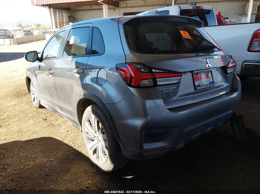 2024 Mitsubishi Outlander VIN JA4ARUAU8RU008690 IAAI salvage auction — SIDE, Salvage (Arizona), sold $200 on 2026-07-28 (photo 3)