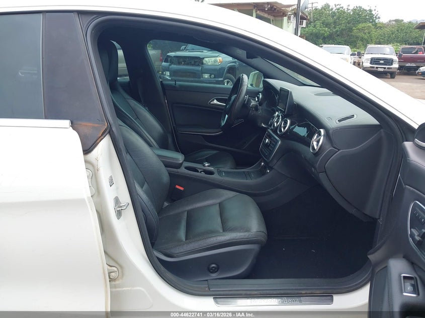2014 Mercedes-benz Cla-klasse VIN WDDSJ4EB2EN050518 IAAI salvage auction — UNKNOWN, Clear (Hawaii), sold $1,800 on 2026-07-21 (photo 5)