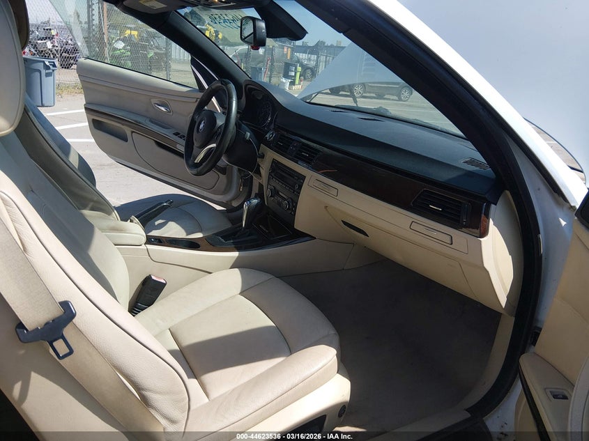 2009 BMW 3er VIN WBAWL13519PX25557 IAAI salvage auction — FRONT END, Salvage (Texas), sold $400 on 2026-07-28 (photo 5)