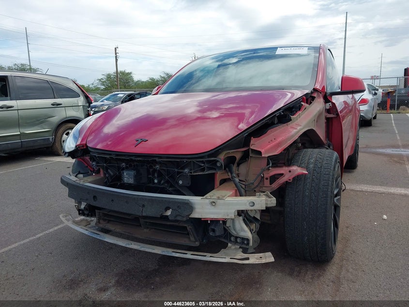 2021 Tesla Model y VIN 5YJYGDEE8MF084621 IAAI salvage auction — LEFT FRONT, Salvage (Hawaii), sold $4,425 on 2026-07-23 (photo 6)