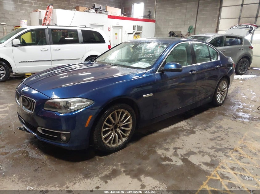 2015 BMW 5er VIN WBA5A7C55FD627357 IAAI salvage auction — RIGHT FRONT, Salvage Title, sold $1,225 on 2026-07-15 (photo 2)