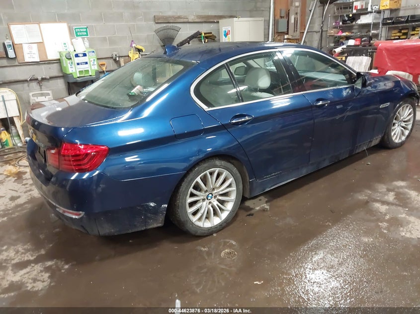 2015 BMW 5er VIN WBA5A7C55FD627357 IAAI salvage auction — RIGHT FRONT, Salvage Title, sold $1,225 on 2026-07-15 (photo 4)