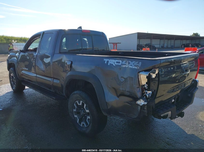 2017 Toyota Tacoma VIN 5TFSZ5AN5HX046898 IAAI salvage auction — LEFT SIDE, Salvage (California), sold $9,850 on 2026-07-22 (photo 6)