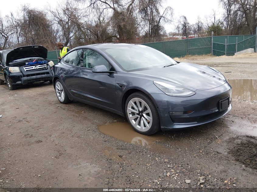 2022 Tesla Model 3 VIN 5YJ3E1EB4NF246654 IAAI salvage auction — SIDE, Salvage Title, sold $17,325 on 2026-07-16 (photo 1)