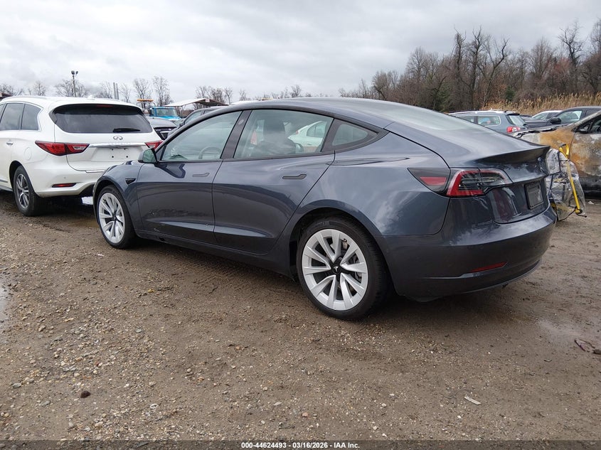 2022 Tesla Model 3 VIN 5YJ3E1EB4NF246654 IAAI salvage auction — SIDE, Salvage Title, sold $17,325 on 2026-07-16 (photo 3)