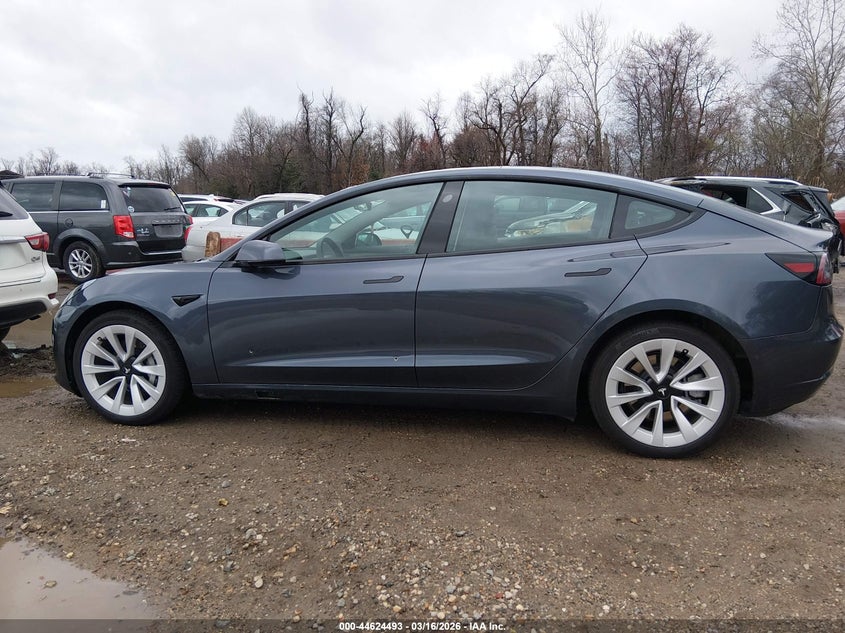 2022 Tesla Model 3 VIN 5YJ3E1EB4NF246654 IAAI salvage auction — SIDE, Salvage Title, sold $17,325 on 2026-07-16 (photo 6)