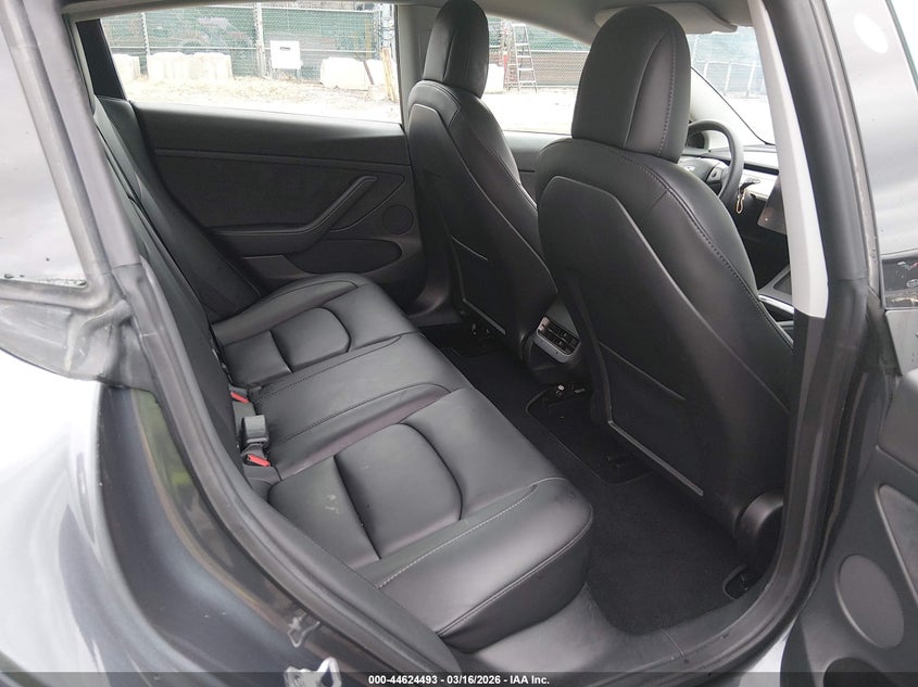 2022 Tesla Model 3 VIN 5YJ3E1EB4NF246654 IAAI salvage auction — SIDE, Salvage Title, sold $17,325 on 2026-07-16 (photo 8)