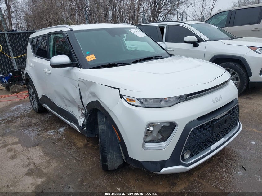 2022 Kia Soul VIN KNDJ23AUXN7151461 IAAI salvage auction — RIGHT SIDE, Salvage Title, sold $4,175 on 2026-07-29 (photo 1)