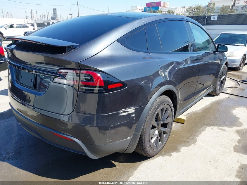 2025 Tesla Model x VIN 7SAXCBE59SF468273 IAAI salvage auction — RIGHT REAR, Salvage Title, sold $35,250 on 2026-07-29 (photo 6)