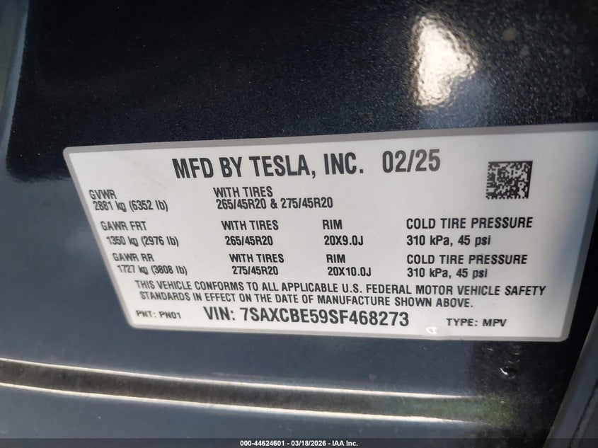 2025 Tesla Model x VIN 7SAXCBE59SF468273 IAAI salvage auction — RIGHT REAR, Salvage Title, sold $35,250 on 2026-07-29 (photo 9)