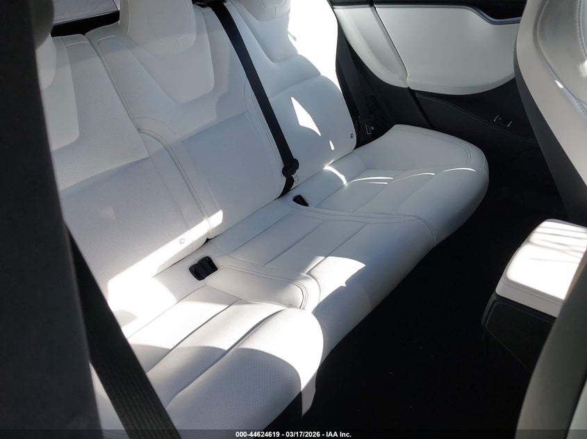 2018 Tesla Model s VIN 5YJSA1E40JF292050 IAAI salvage auction — ELECTRICAL, Salvage Title, sold $7,400 on 2026-07-28 (photo 8)