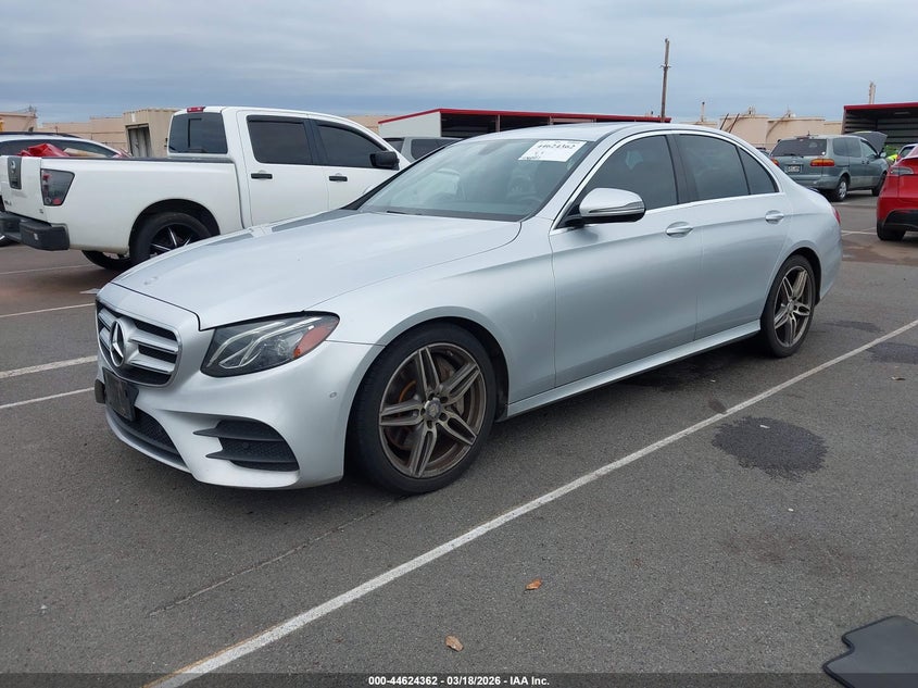 2017 Mercedes-benz E-klasse VIN WDDZF4JB5HA067976 IAAI salvage auction — WATER/FLOOD, Salvage (Hawaii), sold $2,300 on 2026-07-21 (photo 2)