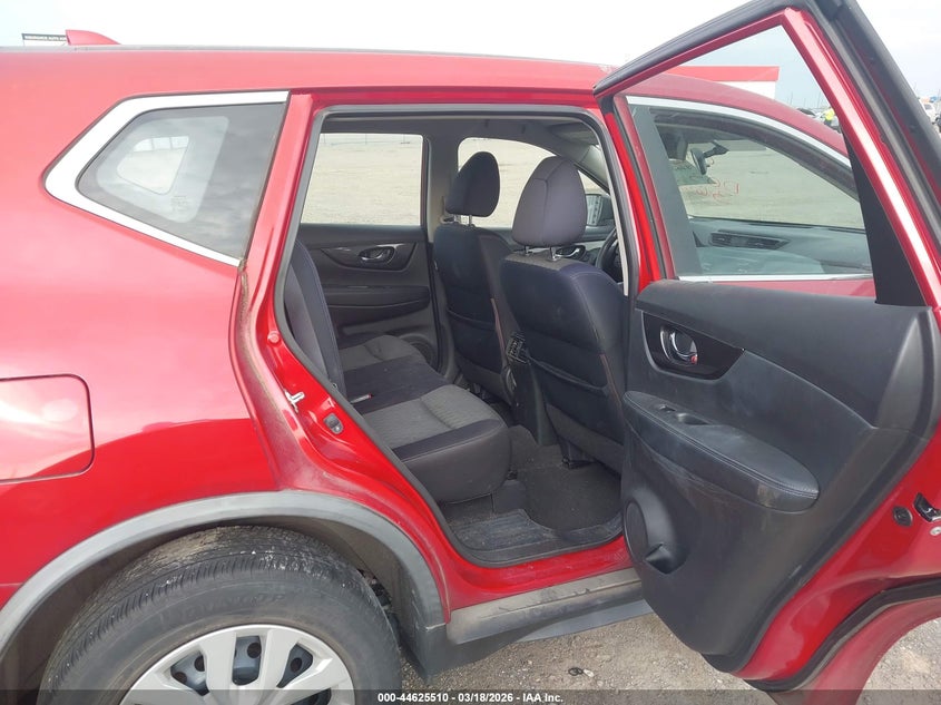 2017 Nissan Rogue VIN JN8AT2MT1HW402408 IAAI salvage auction — FRONT END, Salvage Title, sold $1,600 on 2026-07-22 (photo 8)